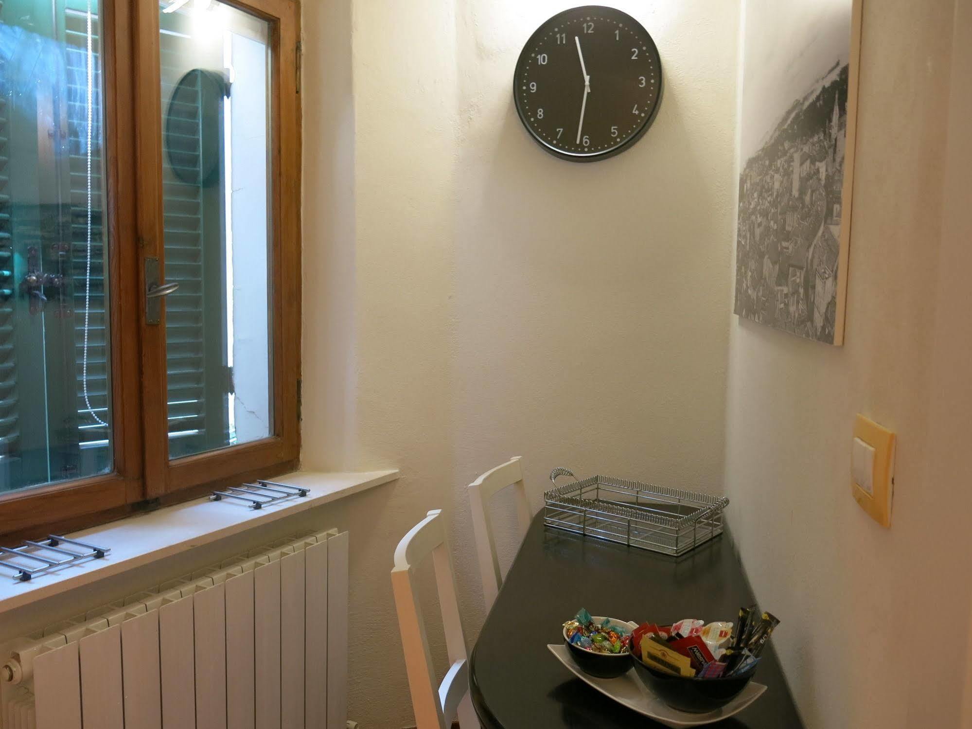 B&B Quattro Cantoni Siena Bagian luar foto